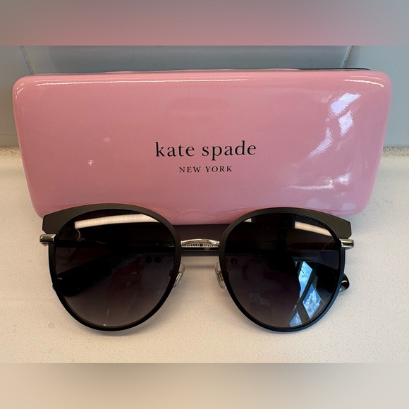 KATE SPADE • NWOT • Women's Sunglasses • - Picture 5 of 8